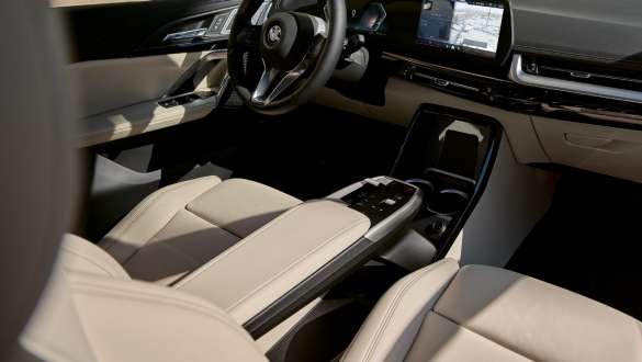 Bmw X17 | ยางรถยนต์ ราคาอัปเดต 2026 ครบทุกยี่ห้อ รวมยาง Ev | Autotirechecking