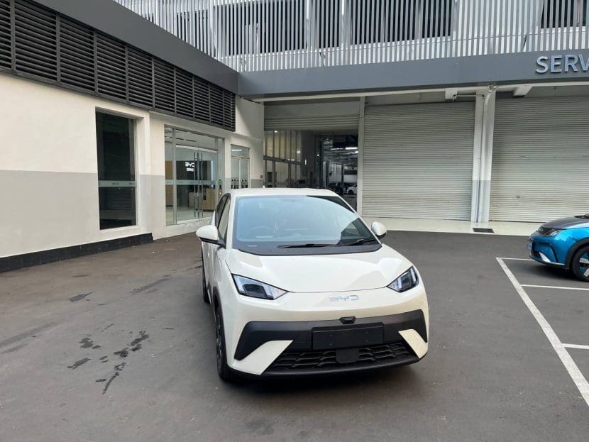 BYD ATTO 1 รถ EV ขนาดเล็กที่ถ่ายในประเทศอินโดนีเซียปี 2025 ใช้ประกอบข่าวโปรไทย อุปกรณ์รุ่นไทยอาจต่างกัน