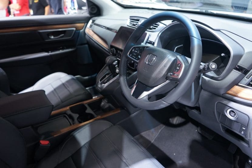 Honda Crv 13 | ยางรถยนต์ ราคาอัปเดต 2026 ครบทุกยี่ห้อ รวมยาง Ev | Autotirechecking