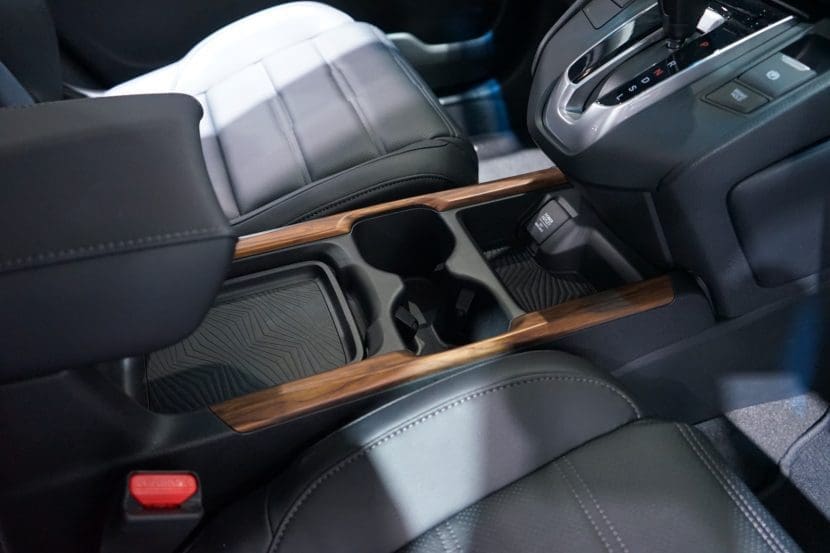 Honda Crv 17 | ยางรถยนต์ ราคาอัปเดต 2026 ครบทุกยี่ห้อ รวมยาง Ev | Autotirechecking