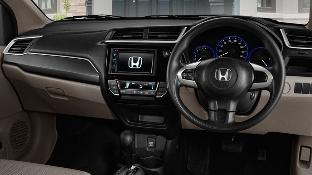 Hondamobilio2017interior | ยางรถยนต์ ราคาอัปเดต 2026 ครบทุกยี่ห้อ รวมยาง Ev | Autotirechecking