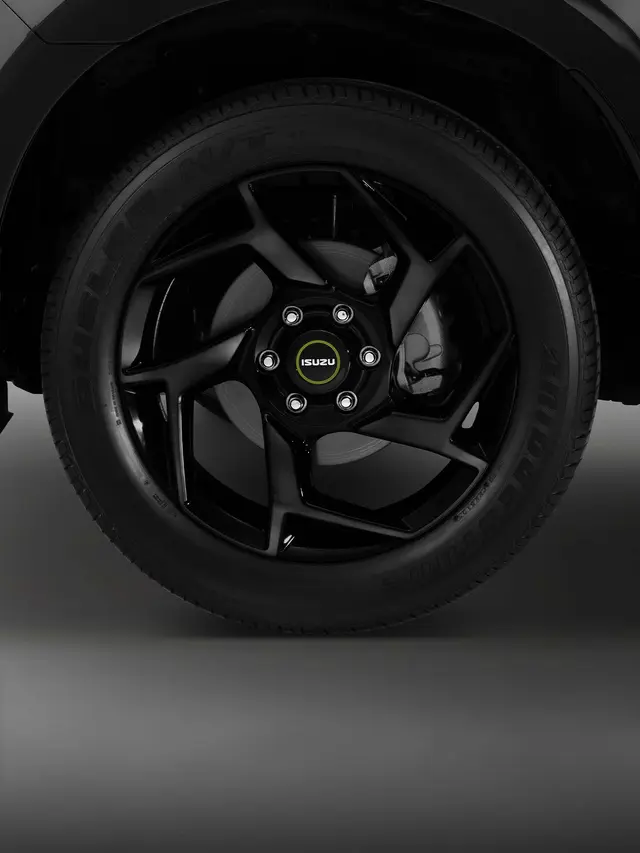 Isuzu Mux 20255 | ยางรถยนต์ ราคาอัปเดต 2026 ครบทุกยี่ห้อ รวมยาง Ev | Autotirechecking