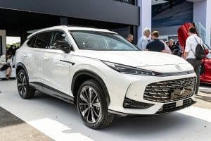 MG HS 2025