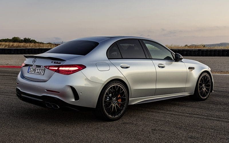 Mercedesamg C63 S E Performance | ยางรถยนต์ ราคาอัปเดต 2026 ครบทุกยี่ห้อ รวมยาง Ev | Autotirechecking