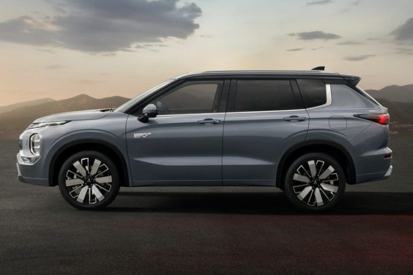 Mitsubishi Outlander7 | ยางรถยนต์ ราคาอัปเดต 2026 ครบทุกยี่ห้อ รวมยาง Ev | Autotirechecking