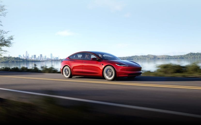 Tesla Model 3 ภาพประกอบเครือข่าย Supercharger