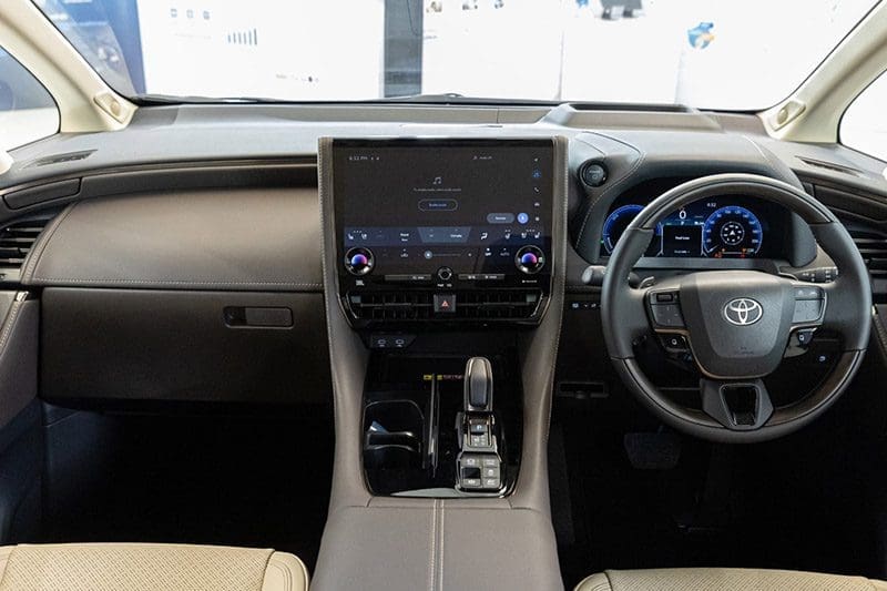 Toyota Alphard 2024 05 | ยางรถยนต์ ราคาอัปเดต 2026 ครบทุกยี่ห้อ รวมยาง Ev | Autotirechecking Toyota Alphard 2024