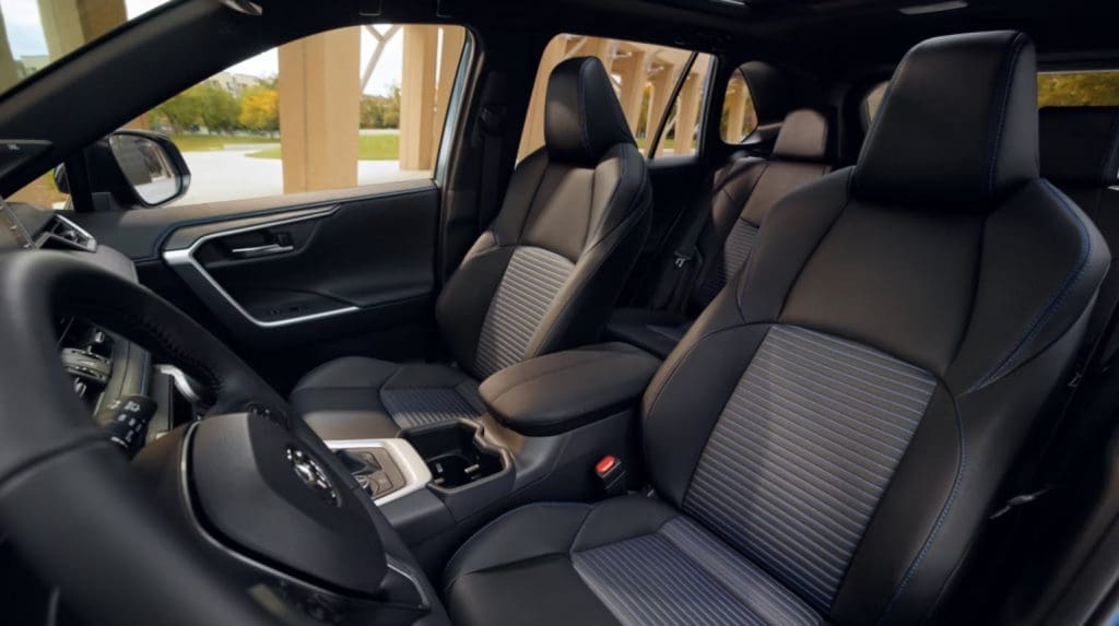 Toyota Rav45 | ยางรถยนต์ ราคาอัปเดต 2026 ครบทุกยี่ห้อ รวมยาง Ev | Autotirechecking