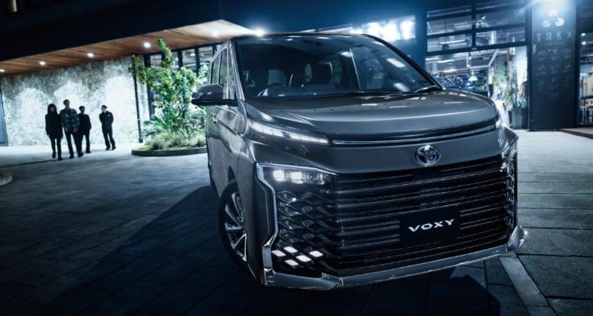 Toyota Voxy 202510 | ยางรถยนต์ ราคาอัปเดต 2026 ครบทุกยี่ห้อ รวมยาง Ev | Autotirechecking