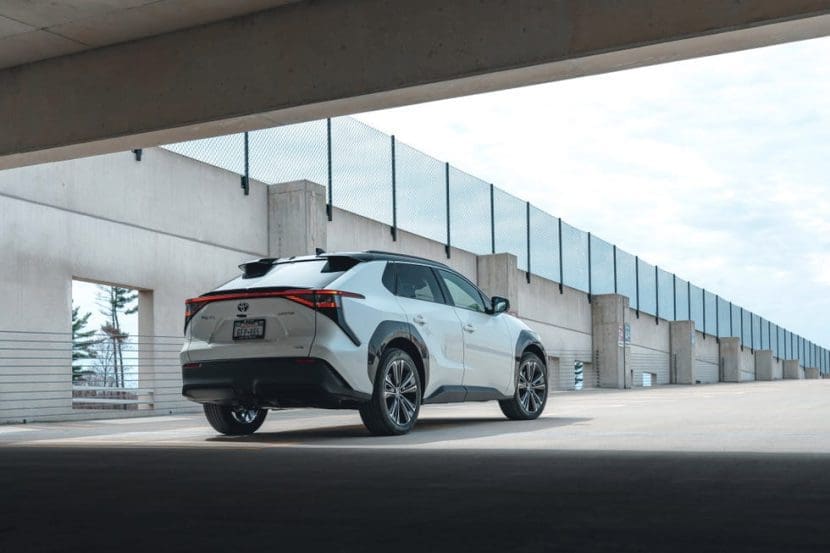 Toyota Bz4x 20252 | ยางรถยนต์ ราคาอัปเดต 2026 ครบทุกยี่ห้อ รวมยาง Ev | Autotirechecking