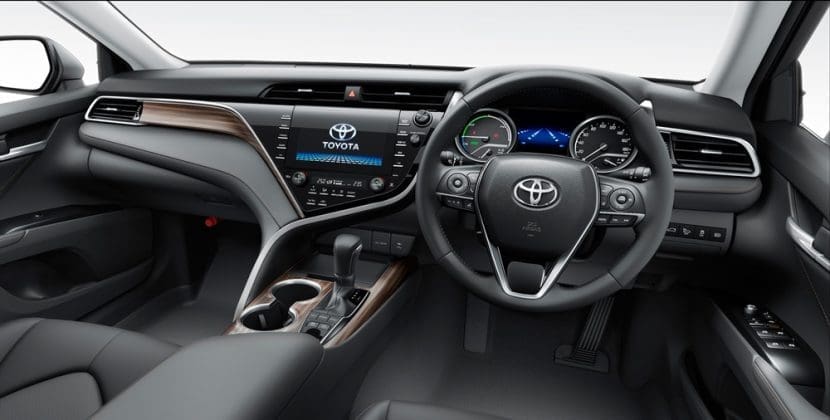 Toyoyta Camry 2018 4 | ยางรถยนต์ ราคาอัปเดต 2026 ครบทุกยี่ห้อ รวมยาง Ev | Autotirechecking