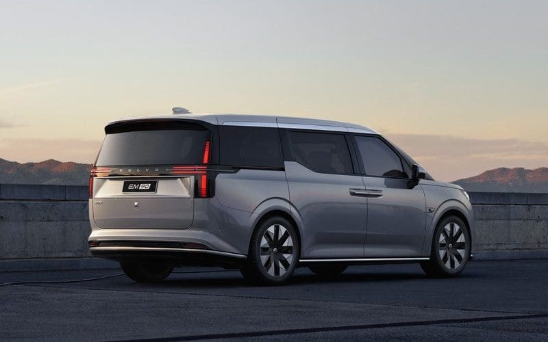 Volvo Em90 | ยางรถยนต์ ราคาอัปเดต 2026 ครบทุกยี่ห้อ รวมยาง Ev | Autotirechecking Volvo EM90